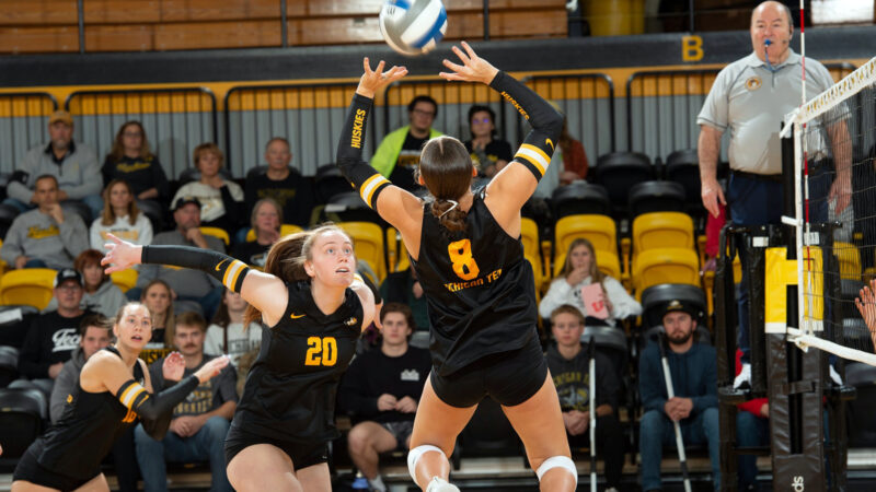 Huskies drop marathon match at Northern Michigan